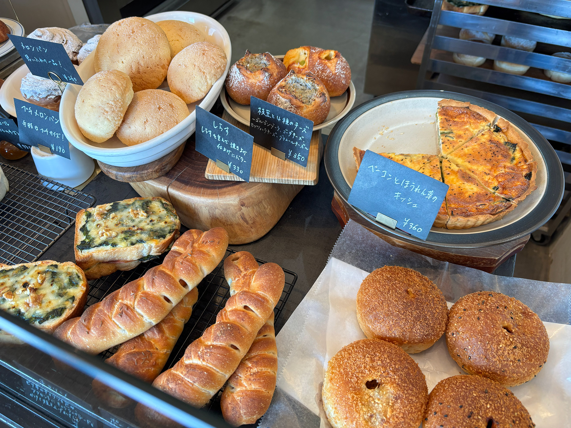 懐かしい味のメロンパン